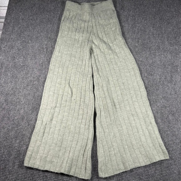 Sincerely Jules Pants - Sincerely Jules Knit Pants Womens M Green Excellent Ribbed Wide Leg Flare Cozy